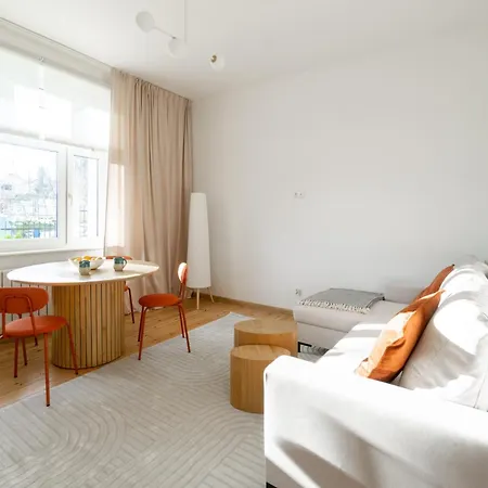 Апартаменты Roomsy Broniewskiego