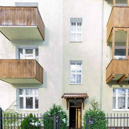Apartman Roomsy Broniewskiego