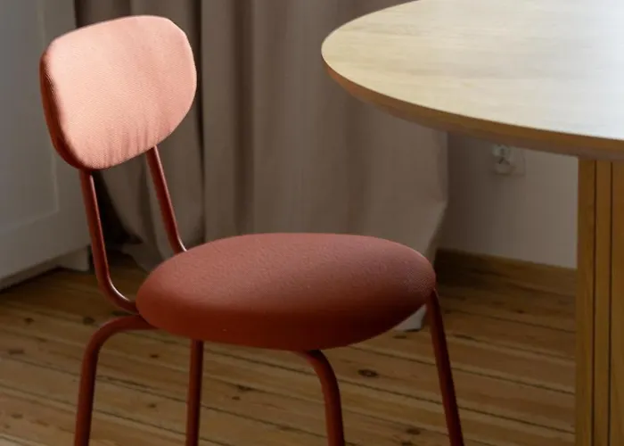 Roomsy Broniewskiego 索波特